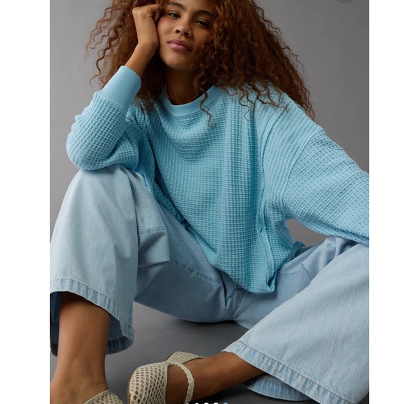 American Eagle Big Hug Oversized Waffle Sweatshirt Blue Size Large - Picture 2 of 9